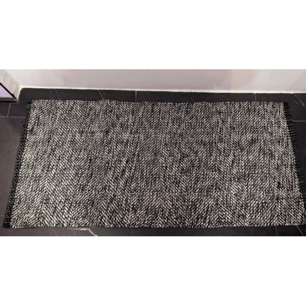New Washable Bathroom Rug, 2'x3' Black Woven Entryway Rug Front Door Mat